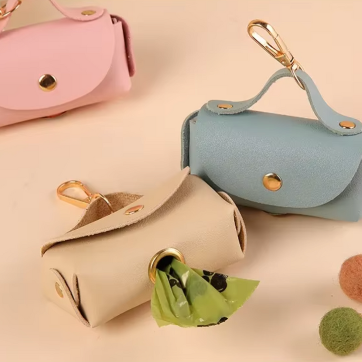 Poopé Pouch + 120 FREE Bags