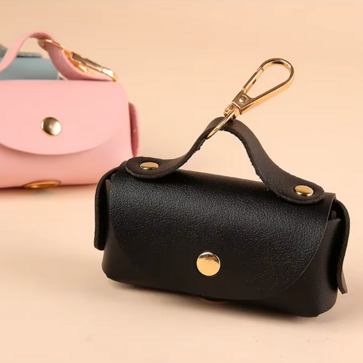 Poopé Pouch + 120 FREE Bags